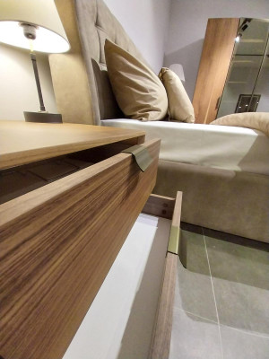 Designer Schlafzimmer Set Luxus Bett 2x Nachttisch Holz Komplett neu 3 tlg.