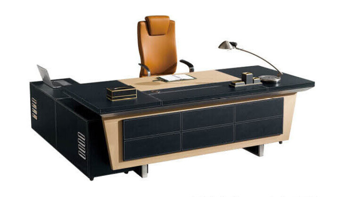Schreibtische Chef Eckschreibtisch Büro Zimmer Möbel Deko Design Praxis