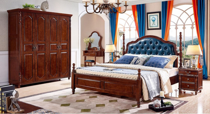 Schlafzimmer Set 4 tlg Klassisch Bett +2x Nachttische Kleiderschrank