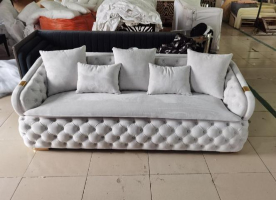 luxuriöse Designer Grau 3-Sitzer Luxus Chesterfield Stoffsofa Modern neu