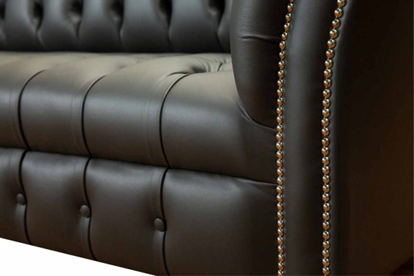 Luxus Viersitzer Sofa 4 Sitzer Wohnzimmer Chesterfield Englische Stoff Design