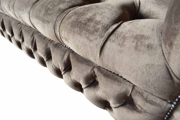 Englische Chesterfield Sofa Couch Büro Möbel Dreisitz Samt 230cm Taupe