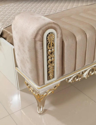 Schlafzimmer Komplettes Bett 2x Nachttische Kommode mit Spiegel 4tlg Neu