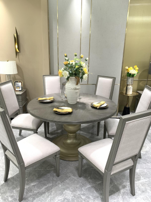 Gemütliches Ambiente schaffen mit unserem 6-teiligen Esszimmer