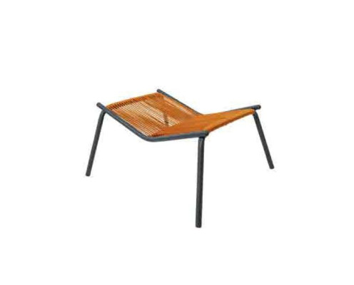 Modern Set für Ihren Garten Besteht aus Sessel Hocker und Beistelltisch