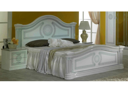 Designer Bett Schlafzimmer Klassische Betten Holz Hotel Luxus Polster Sitz Neu