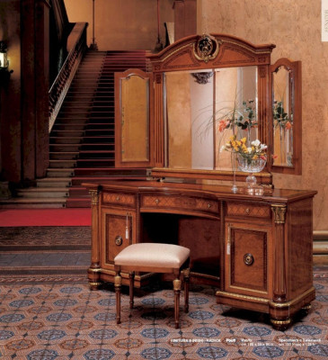 Eleganter Schminktisch mit Spiegel – Luxuriöses Frisiertisch-Set Schlafzimmer