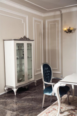 Vitrine Weiß Glasschrank Design Klassische Schrank Luxus Holz Möbel
