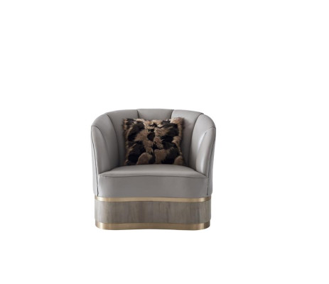 Klassische Designer Couch Polster Sofa Garnitur 3+1+1 Sitzer Couchen