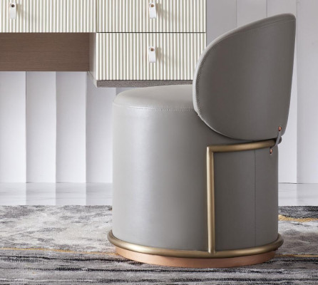 Tisch Klassische Konsole Spiegel Deko Kommode Schminktisch Schlafzimmer