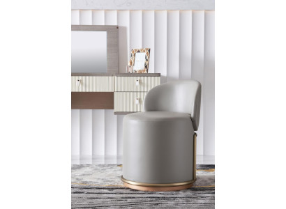 Luxus Sessel Hocker Stuhl Lounge Club Designer Möbel Schlaf Wohn