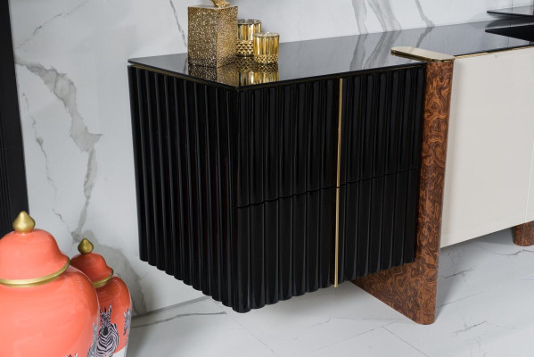Sideboard Anrichte mit Spiegel Luxus Garnitur Kommode Holz Kommoden Klassische