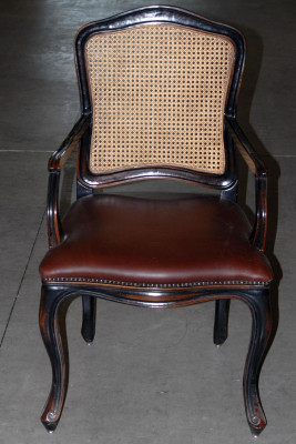 Klassische Stühle Designer Esszimmerstuhl Luxus Holz Lehnstuhl Holzstuhl Stuhl