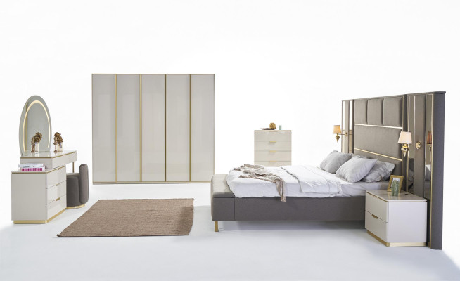 Kommode Beige Holz Luxus Hochschrank Konsolen Schränke Möbel Sideboard Schrank