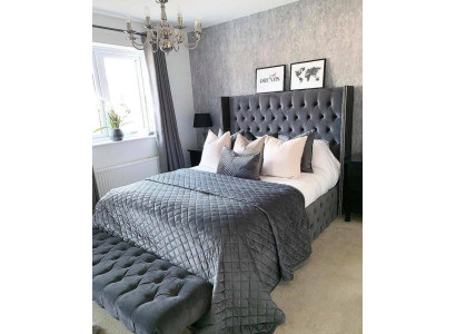 Großes Stoff Bett Chesterfield Design Gepolsterte Textil Designer Doppelbetten