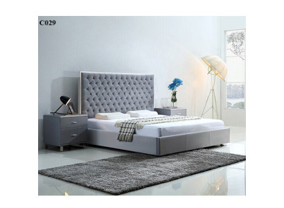 Großes stilvolles Chesterfield graues Doppelbett Textil Betten Luxus Design