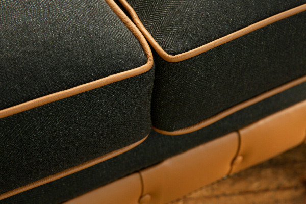 Braune Chesterfield Couch 4 Sitzer Sofa Couchen Samt Leder Design