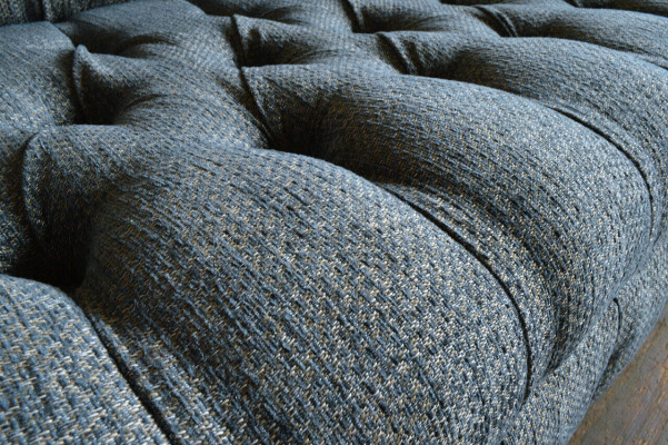 Grauer Textil Chesterfield Dreisitzer Luxus 3-er Couch Designer Sofa
