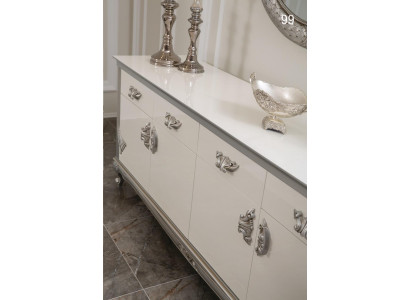 Weißer Kommode mit praktischen Schubladen und eleganten Regalen