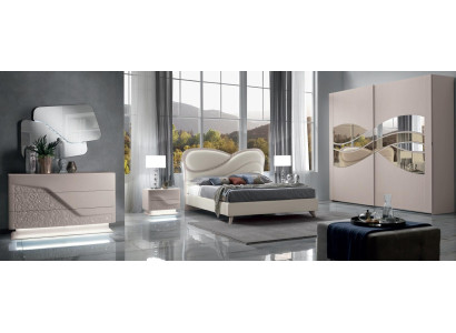 Schlafzimmer Set 5tlg. Luxus Bett 2x Nachttisch Kommode Kleiderschrank Holz Neu