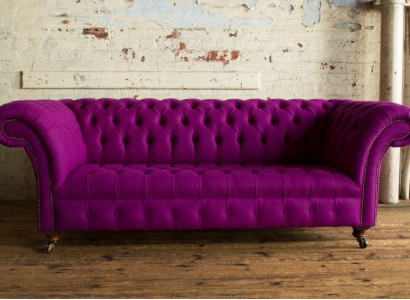 Chesterfield 3 Sitzers Klassische Luxus Lila Pink Rosa Sofa Couch Textil Couch