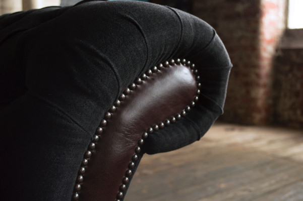 Chesterfield Original Sofa JVMoebel Couch Textil Sofas Couchen Stoff Schwarz Neu