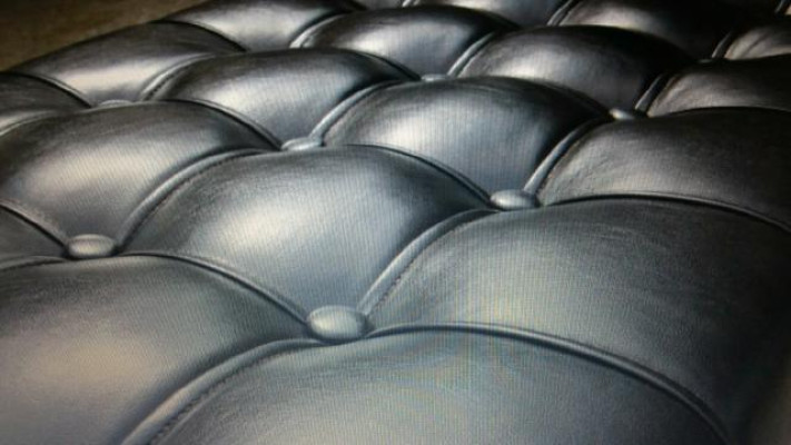 Chesterfield Fußhocker Hocker Ottoman Pufa Fußablage Polster Leder Textil