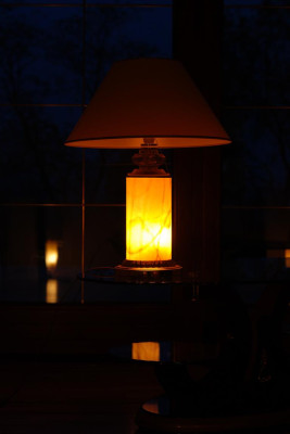 Design Lampe Tischlampe Tisch Lampen Leuchte Deko Klassische Beleuchtung 65cm