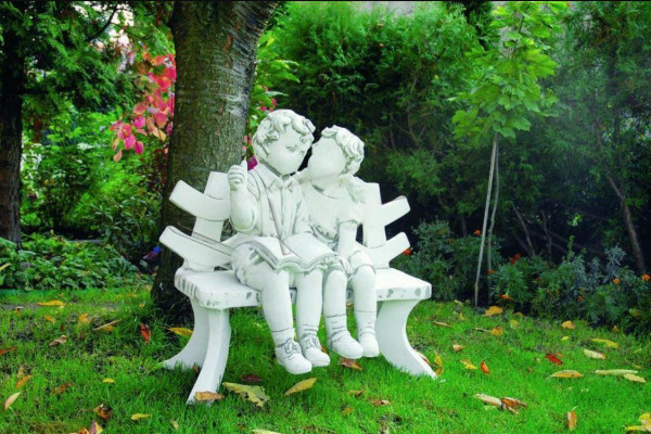 Statue Figur Kinder auf Bank Statuen Figuren Skulptur Skulpturen
