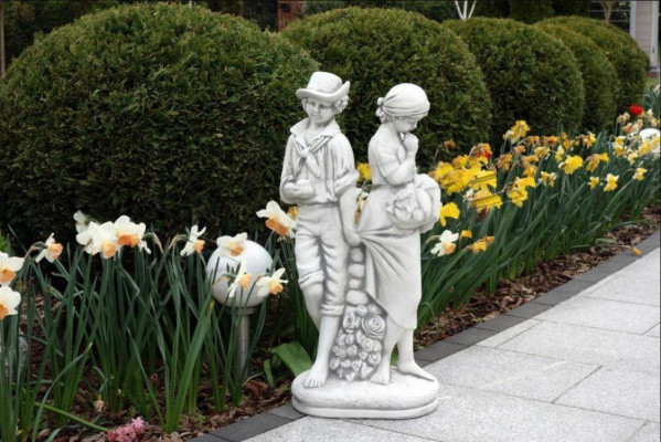 Paar 43cm Skulptur Design Figur Statue Garten Figuren Statuen