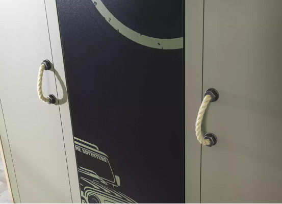 Kleiderschrank Holzschrank Luxus Schrank Möbel Holz 3 türig 0Design Grün