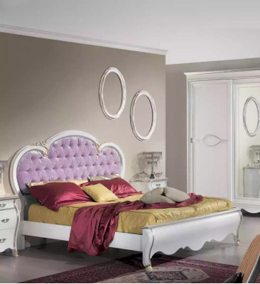 Klassischer Schlafzimmer Set Bettgestell 2x Nachttische Kommode Möbel