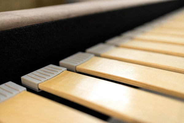 Bett Grau Doppelbett Modern Elegantes Bett Polster Stoff Schlafzimmer Modern Neu