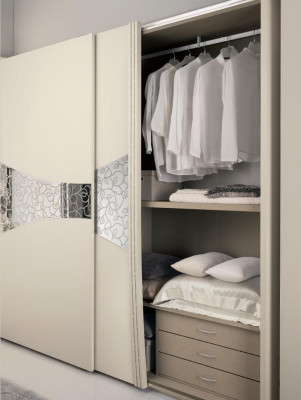 Kleiderschrank Mit Schwebetüren Schlafzimmer Holz Schrank Schränke Neu Spiegel