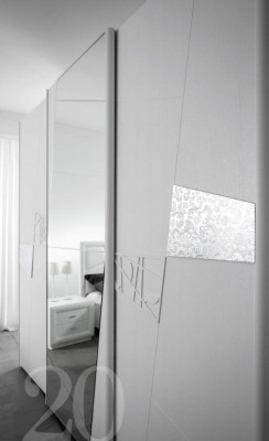 Schränke Italien Kleiderschrank Schrank Luxus Schwebetüren Design Holz Modern