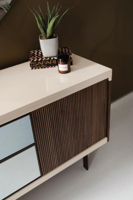 Chambre à Coucher Console Armoires Luxe Bois Avec Verre Moderne Design
