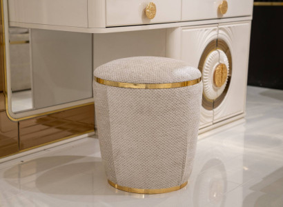 Beiger Holz Pouf modern dekorativ vielseitig Sitzhocker